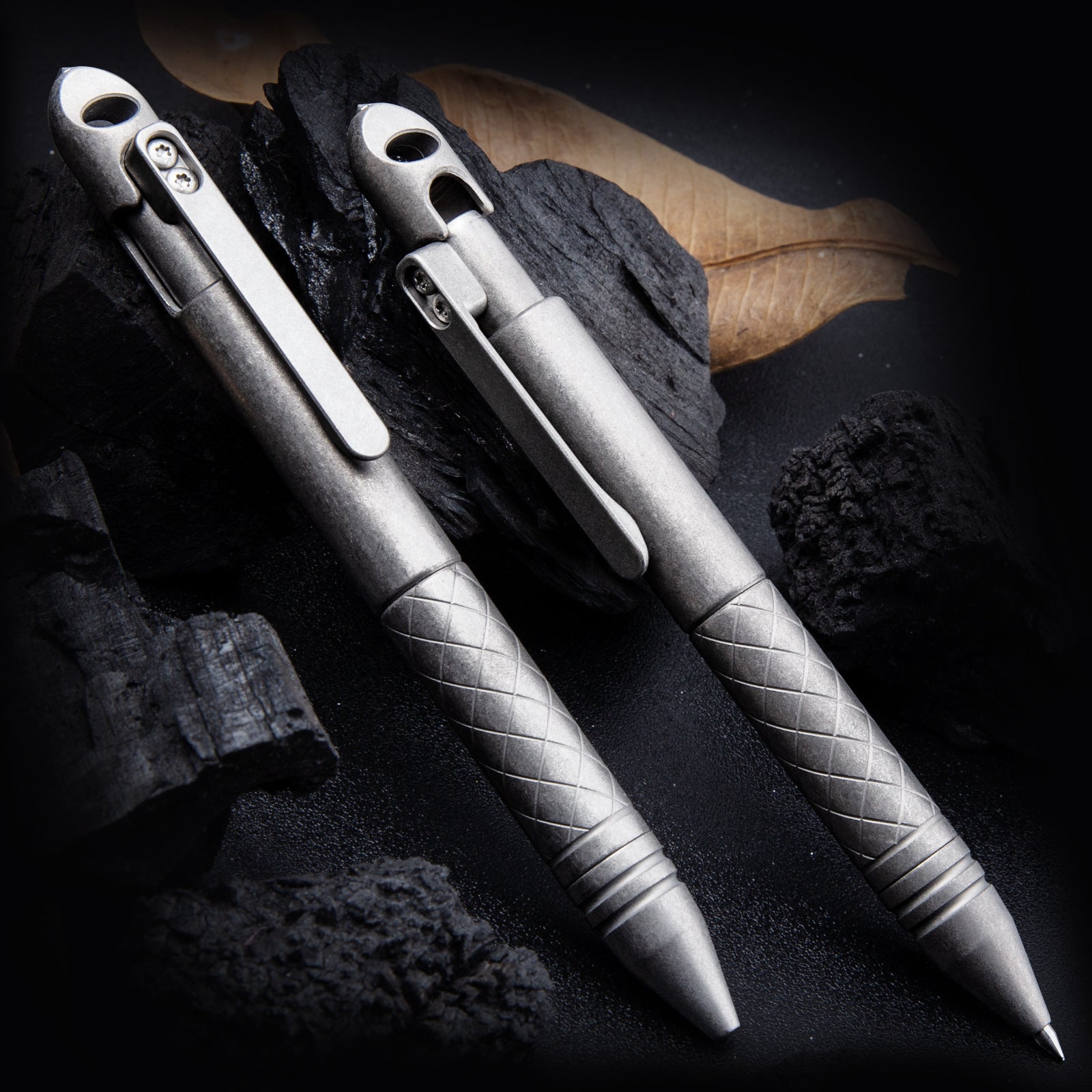 TiGrip: Diamond Texture Bolt-Action Titanium Pen