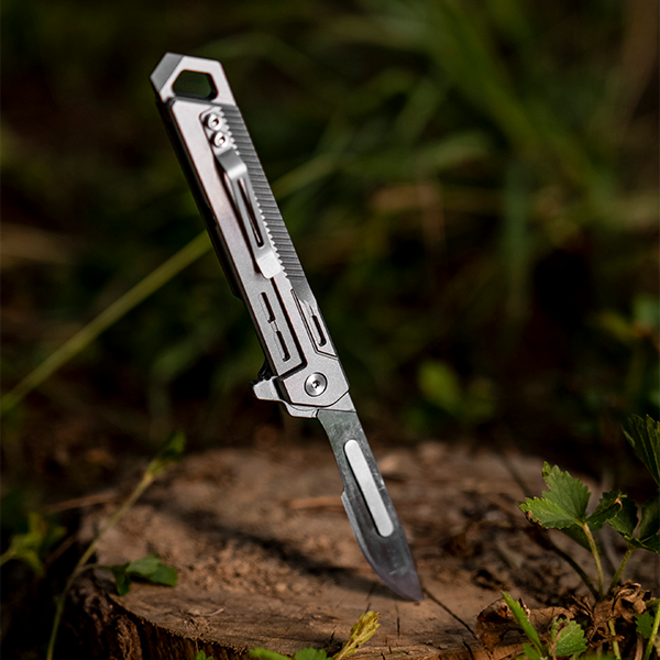 Titanium Folding Knife EDC Tool Surgical Blade Outdoor Gear Gadget