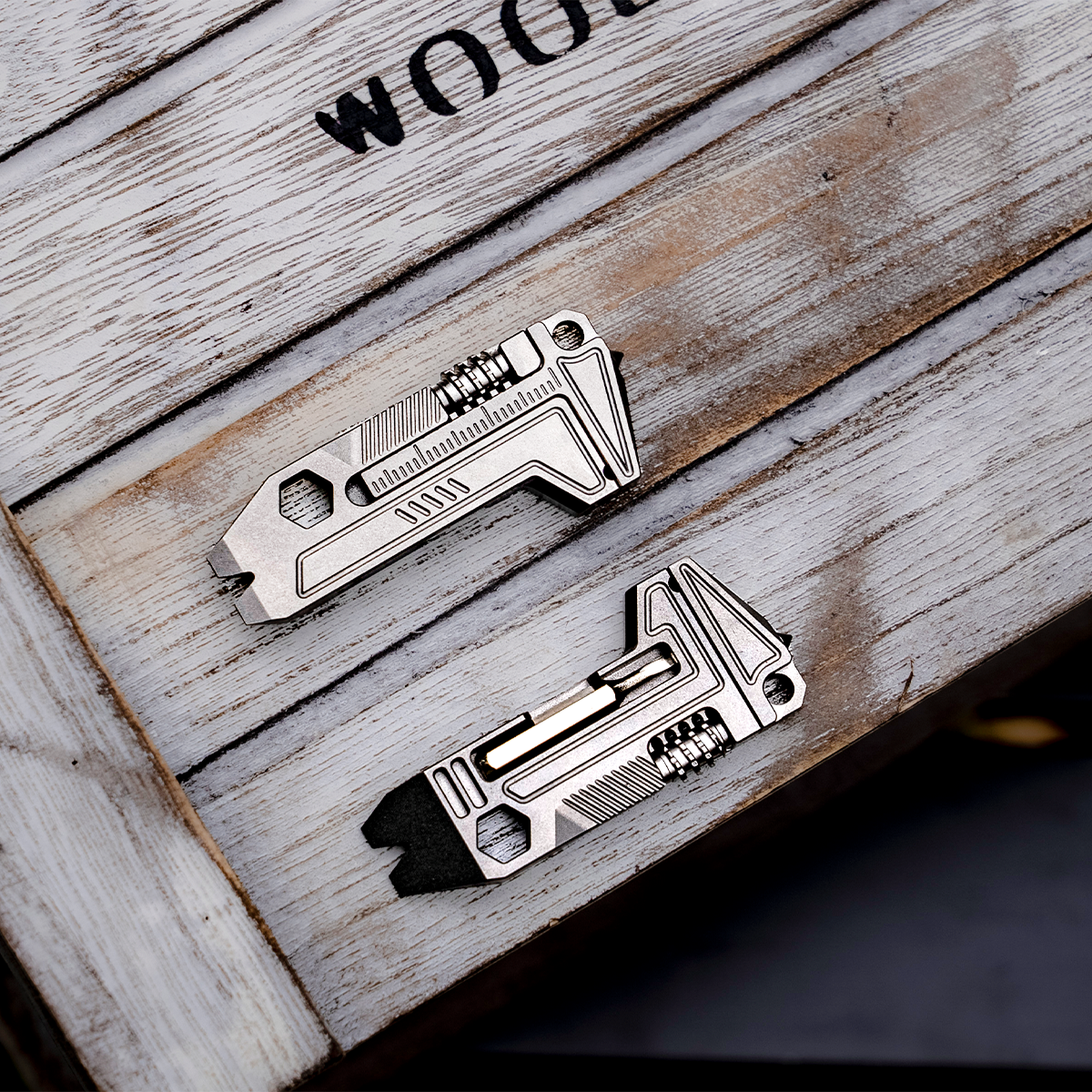 EDC Multifunctional Tool- Titanium Mini Portable Wrench