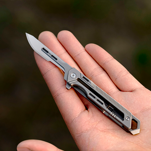 Titanium Folding Knife EDC Tool Surgical Blade Outdoor Gear Gadget