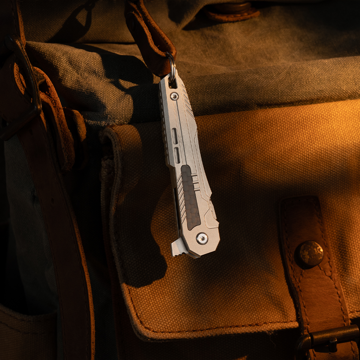 Titanium Multifunctional Folding Utility knife