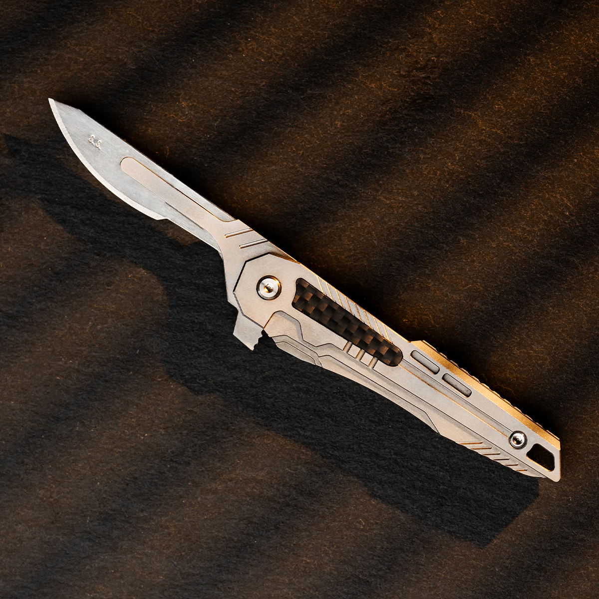 Titanium Multifunctional Folding Utility knife