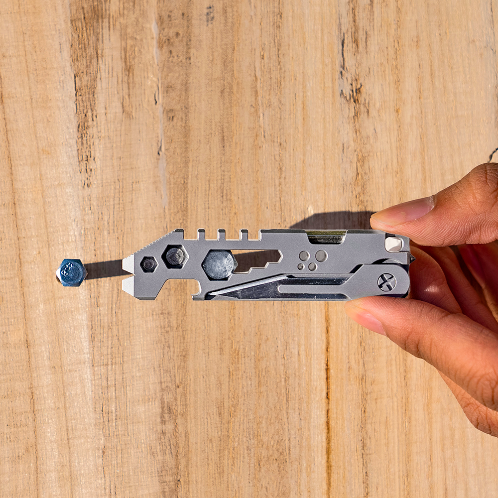 Real EDC Multi-Tool - Titanium Mini Pry Bar