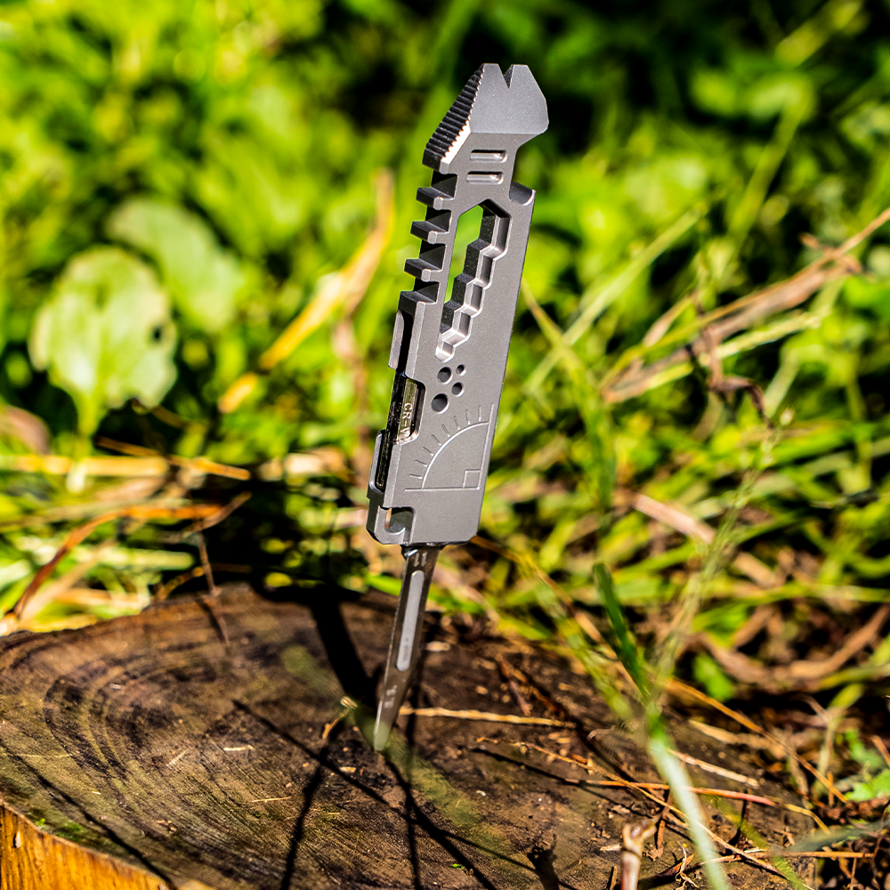 Real EDC Multi-Tool - Titanium Mini Pry Bar