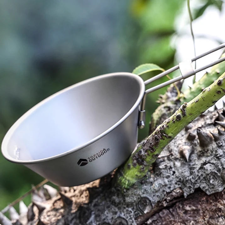 Featherlight Feast - Ultralight Titanium Folding Utensil Set for Travel