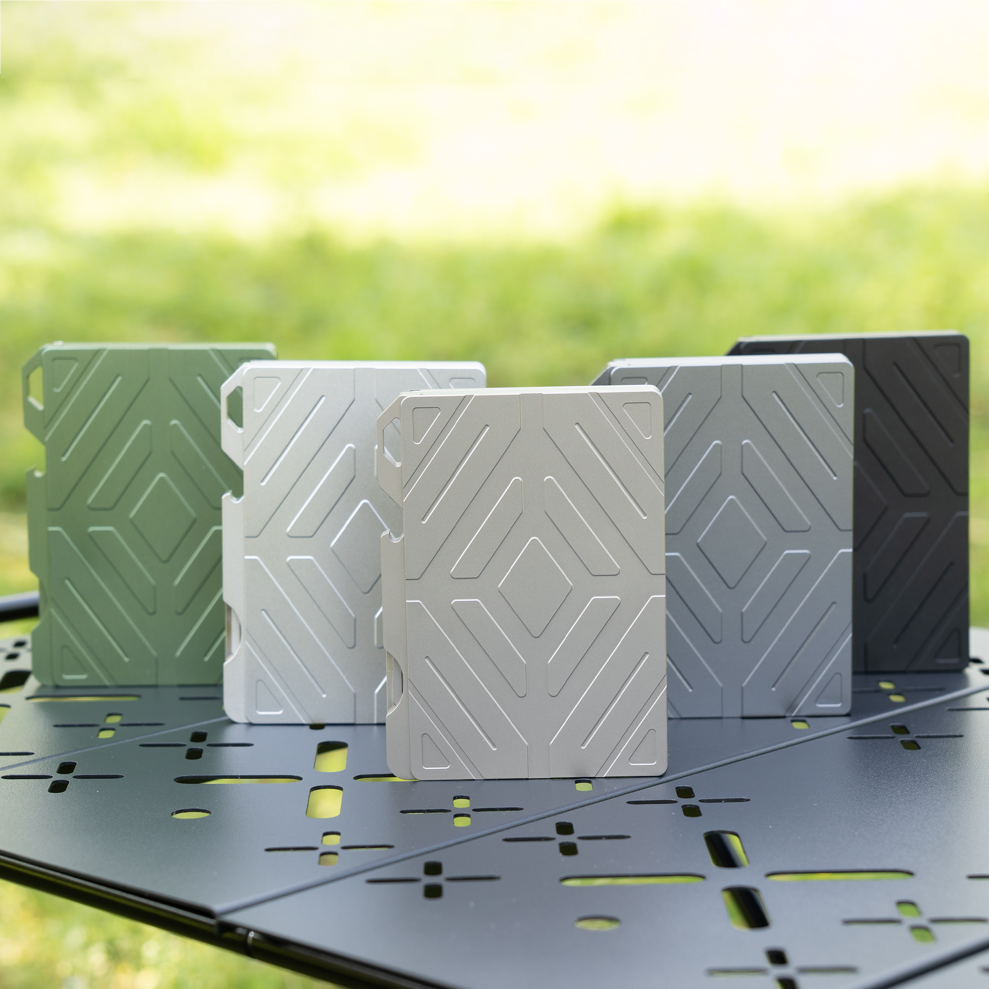 [Pre-Order]MechVault Wallet — Push. Fan. Click. Enjoy Every Carry