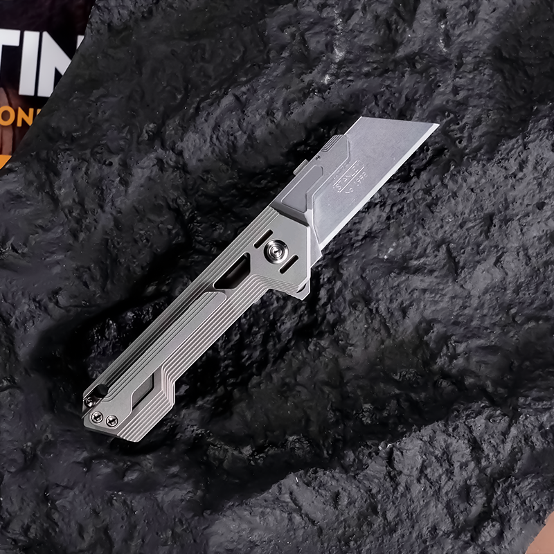 Latest Masterpiece：Swift Wind-Titanium Folding Utility knife