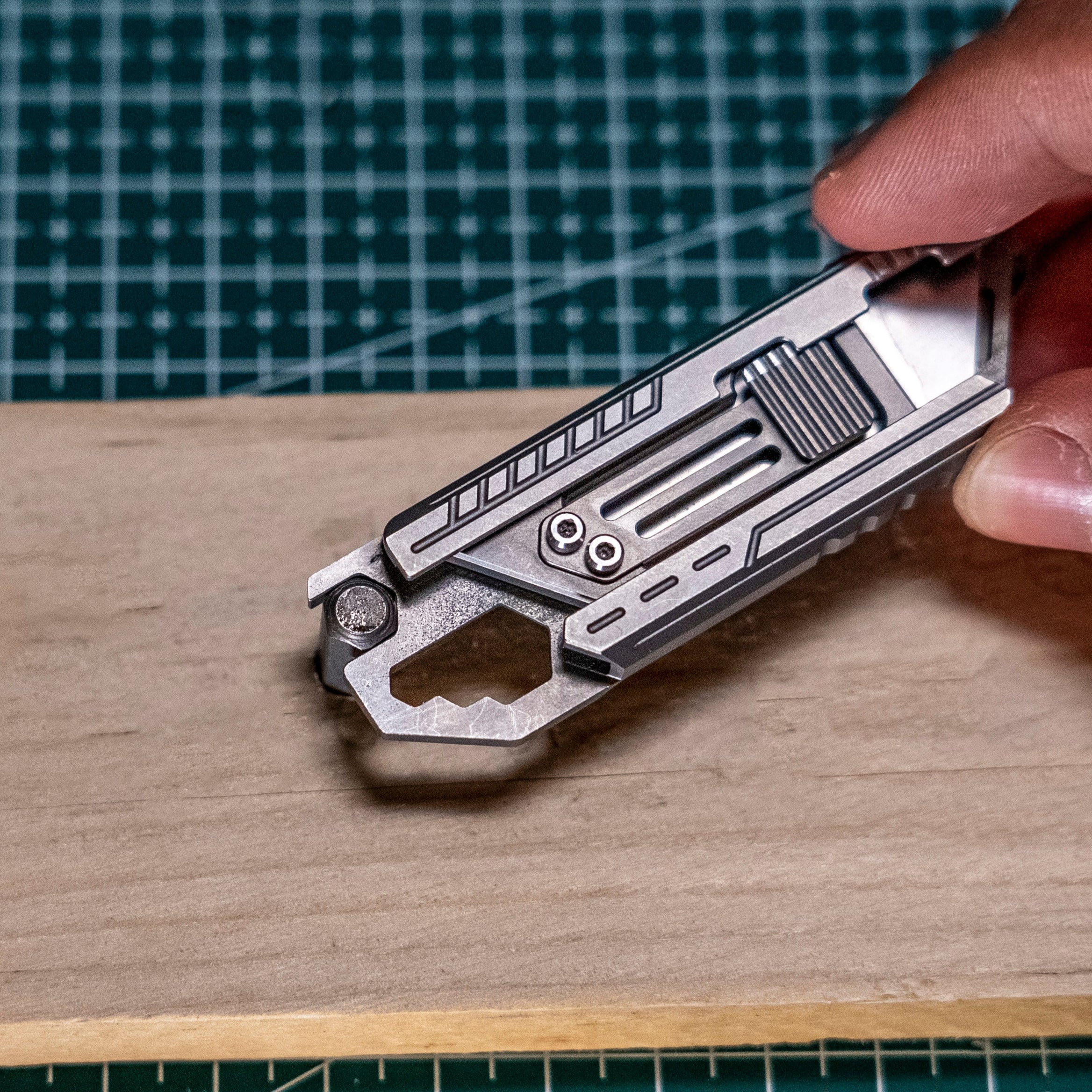 EdgePro-EDC Titanium Knife Blade Multi-Tool Outdoor Gear Pocket Gadget