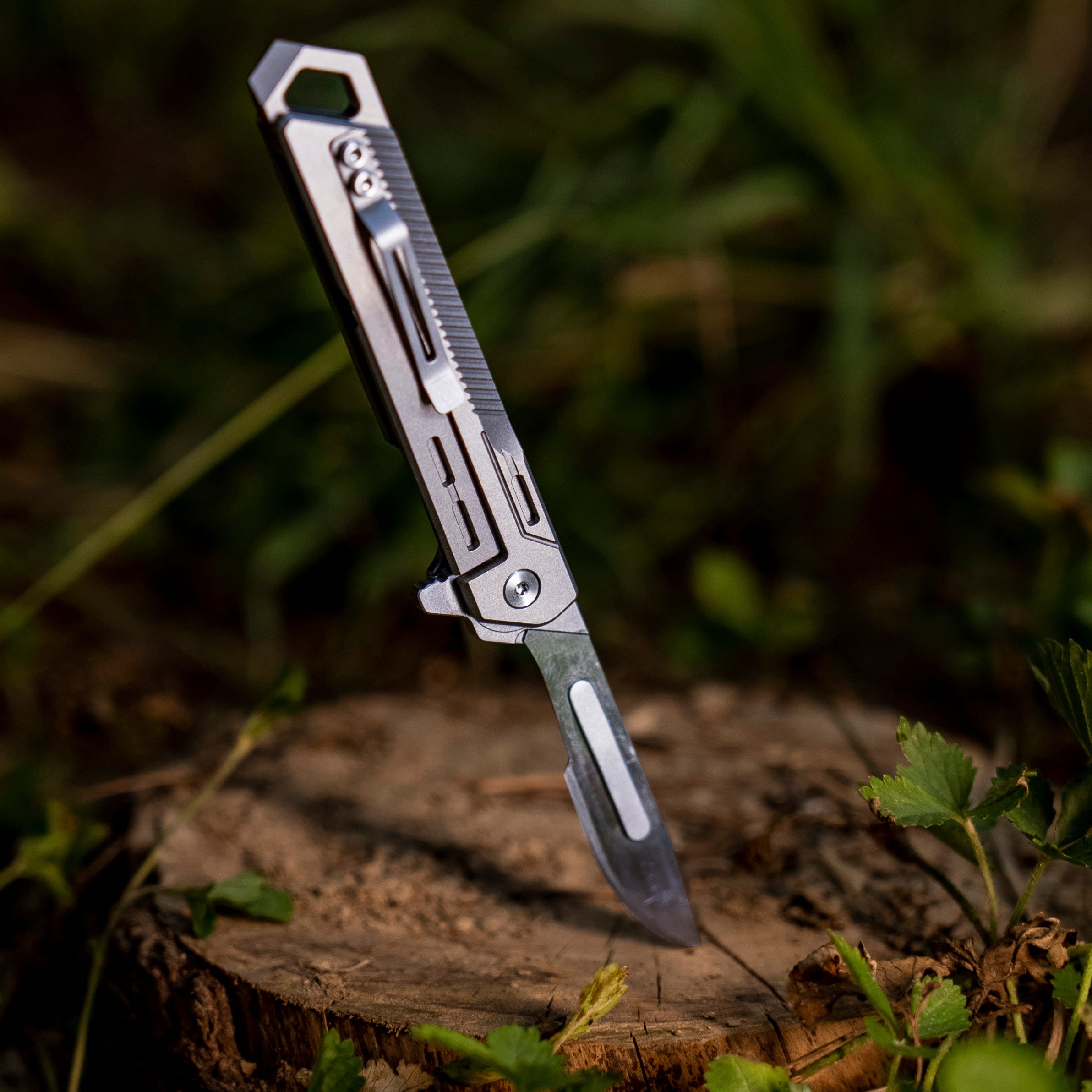 Titanium Folding Knife EDC Tool Surgical Blade Outdoor Gear Gadget